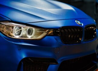 Всё, что должна знать владелица BMW про обслуживание автомобиля